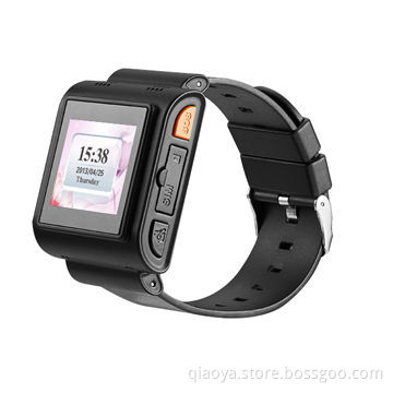Mobile watch phone, designed for aerobic exercise, with strapless heart rate monitor
